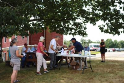 Dr. Kodati demonstrated pesticide formulations, applications and safety at the Annual IPM Seminar. 