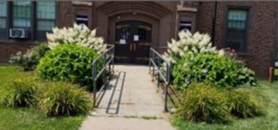 Figure 12. Focus the ornamental area that must be weeded and mulched on smaller, high visibility areas, such as at entrances.